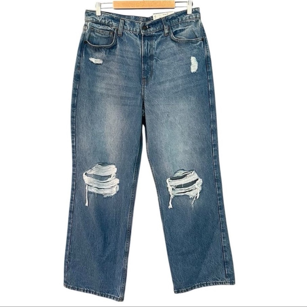 Arizona Jean Co. Women's/Juniors High-Rise Skater Jeans Blue Distressed 13 NWT!!